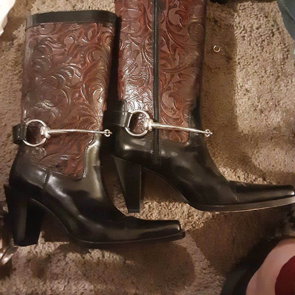 Donald J Pliner boots